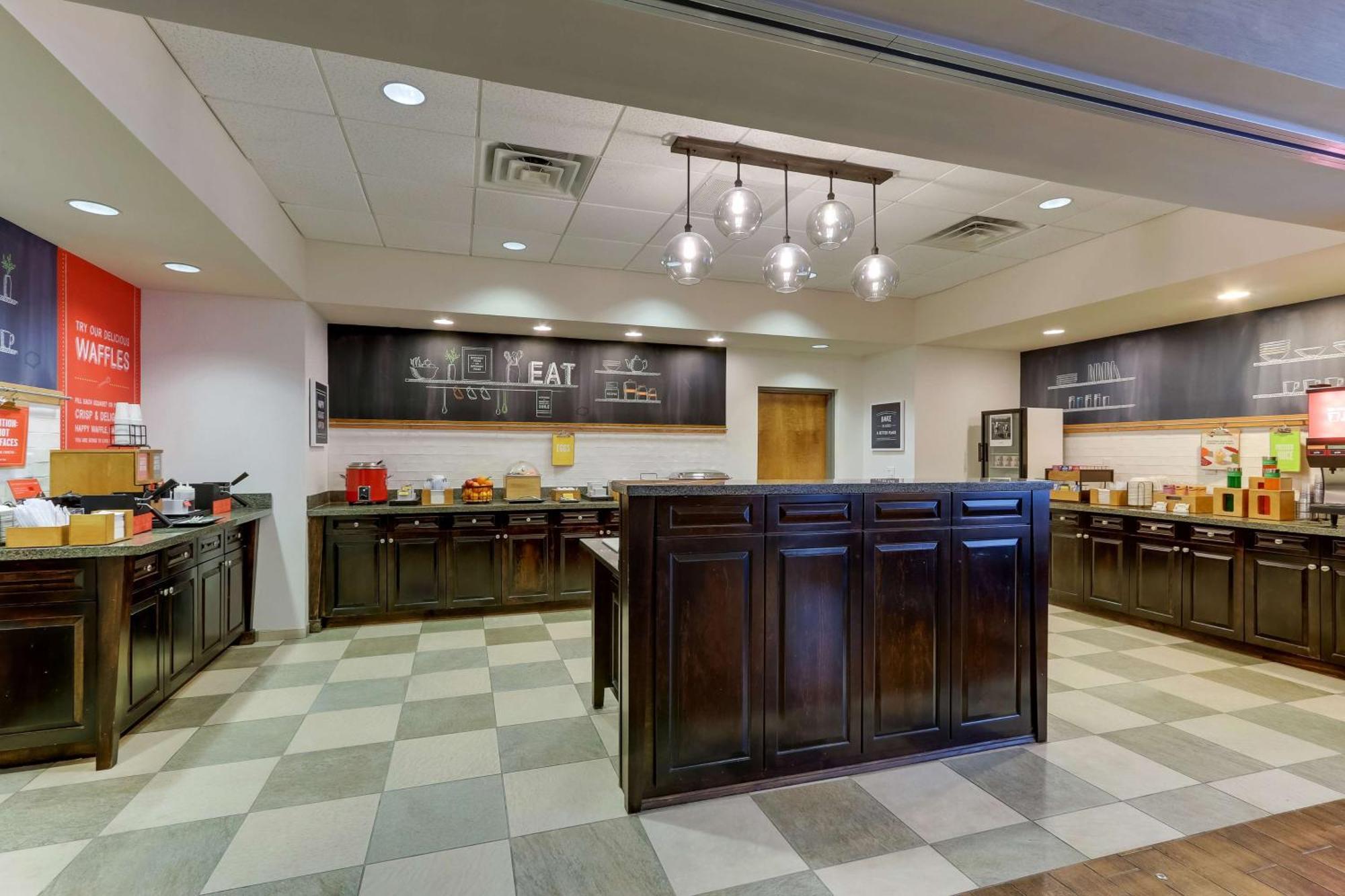 Hotel Hampton And Near Camp Lejeune